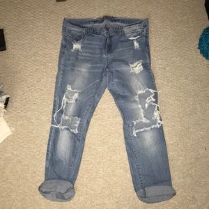 Distressed boyfriend jeans